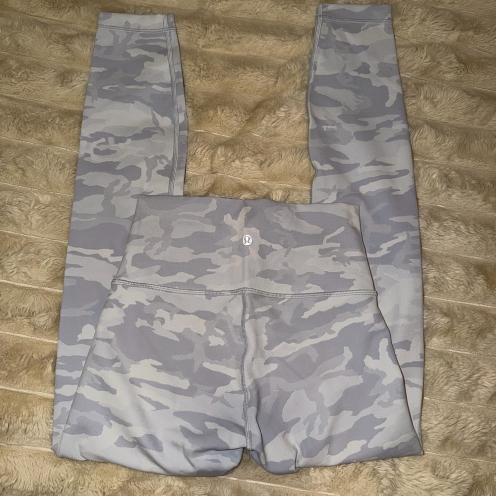 Lululemon Ribbed Leggings 25”